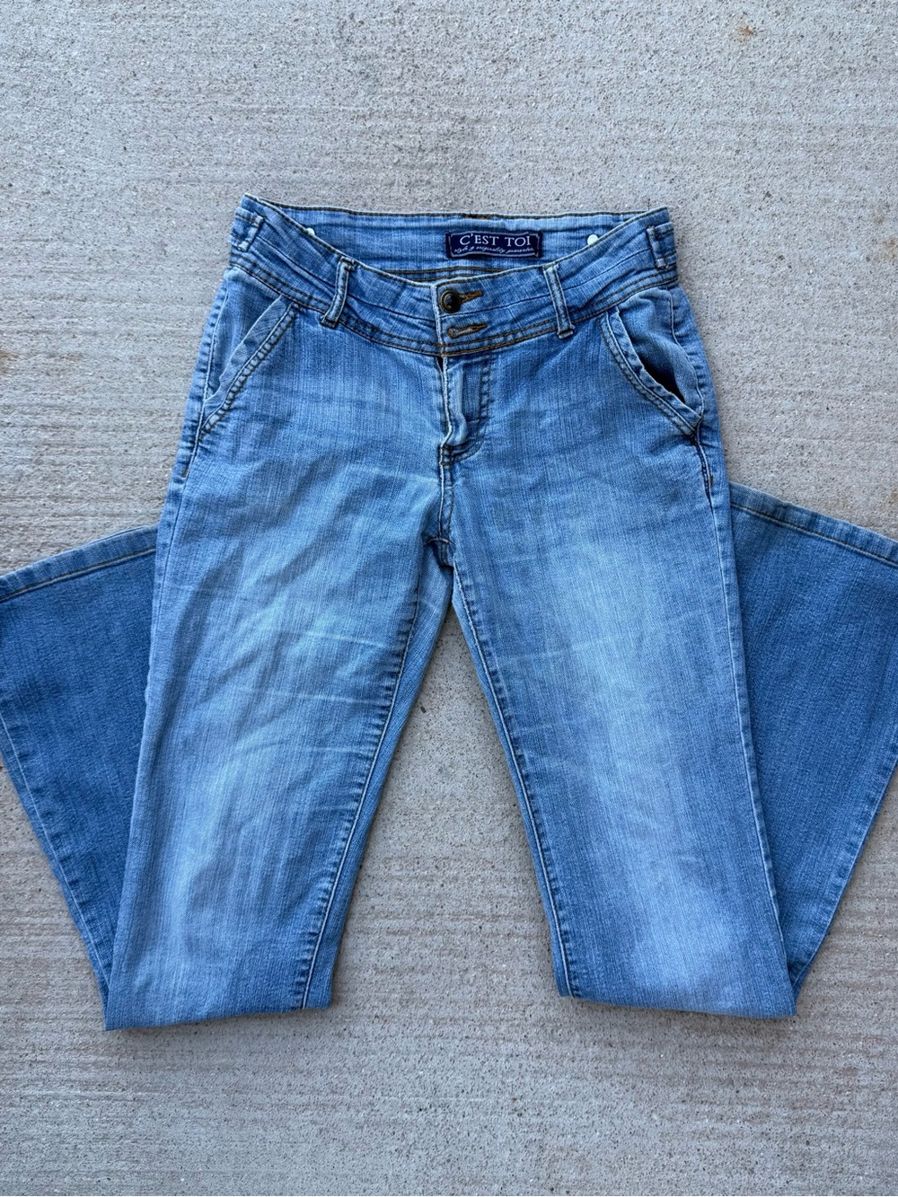 Vintage C’est Toi - Light Blue Women's Jeans